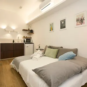 Duomo 10 Min - Cozy With Netflix & Wifi Apartamento